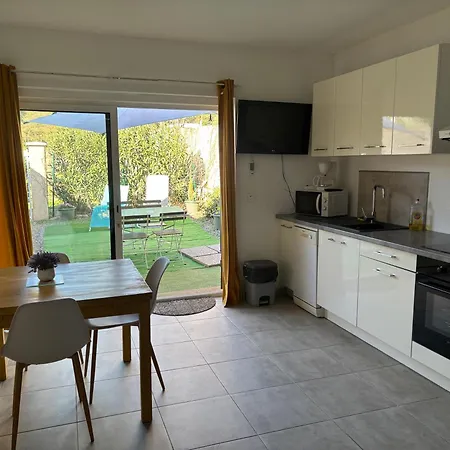 Equipe A La Nuitee Ou Plus,proche Aeroport Bastia Holiday home