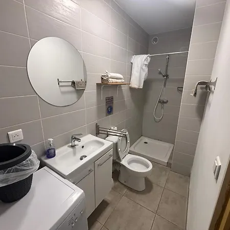 Holiday home Equipe A La Nuitee Ou Plus,proche Aeroport Bastia *